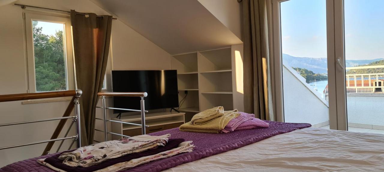 Luxury Apartments Oasis Лумбарда Экстерьер фото